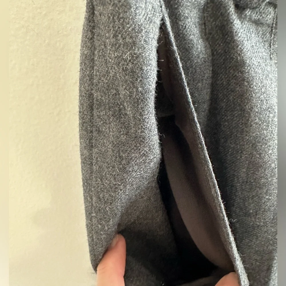 Women's Classic Wool Gray Pleated Trousers fully Lined Size 14